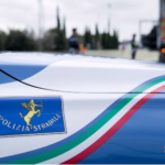 Catanzaro, dopo Arma e Gdf poteva mancare polizia che sequestra ditte e multa attività irregolari. Ormai unici temi (con movida) legati a ordine pubblico e legalità, “spariti” invece mafia, droga, riciclaggio… pizzo