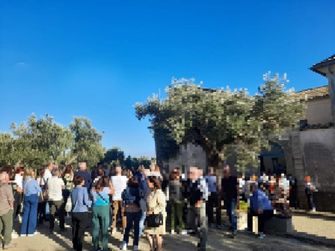 Gente alla manifestazione